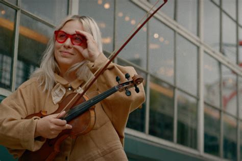 charity rose thielen age|Charity Rose Thielen The Head and The Heart Seattle Music Genesis.